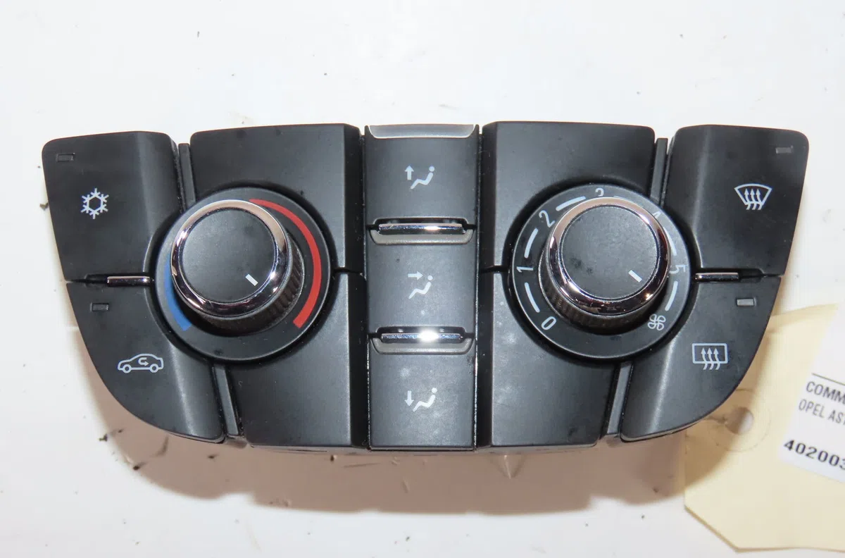 Commande de chauffage Opel ASTRA J (P10) 1.3 cdti (68) (2009-2015) 5 portes occasion