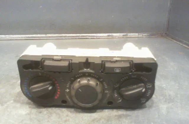 Commande de chauffage OPEL CORSA 2008 occasion