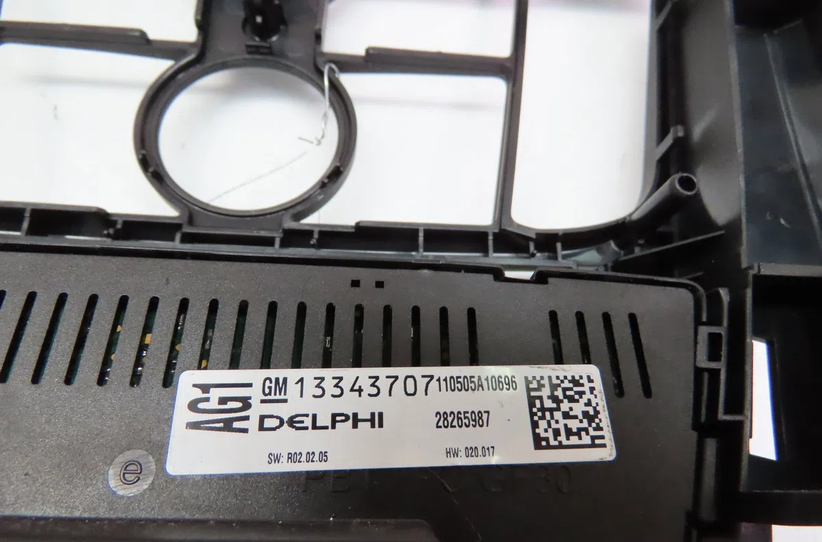 Commande de chauffage Opel MERIVA B Monospace (S10) 1.3 cdti (75) (2010-2013) occasion