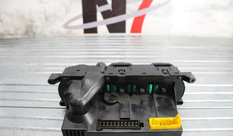 Commande de chauffage OPEL VECTRA B PHASE 1 BREAK occasion