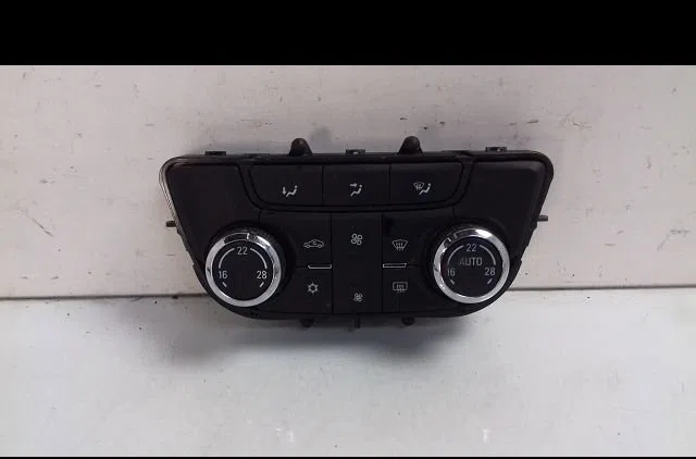 Commande de chauffage Opel ZAFIRA TOURER C (P12) 1.6 cdti (75) (2013) occasion