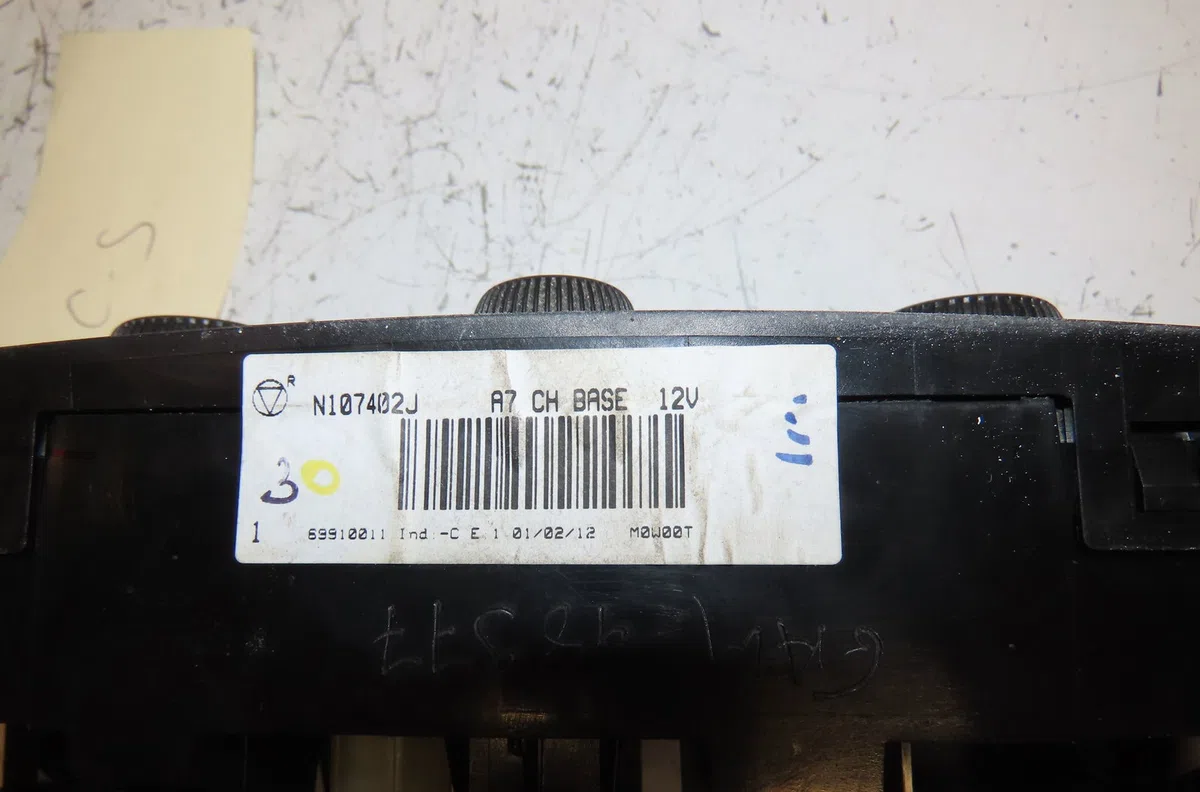 Commande de chauffage Peugeot 207-207 (WA_, WC_) 1.4 (2006-2013) 5 portes occasion