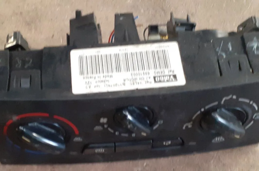 Commande de chauffage Peugeot 207-207 (WA_, WC_) 1.6 hdi (2006-2013) 5 portes occasion