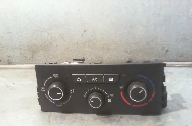 Commande de chauffage PEUGEOT 207 Phase 1 04-2006--06-2013 occasion