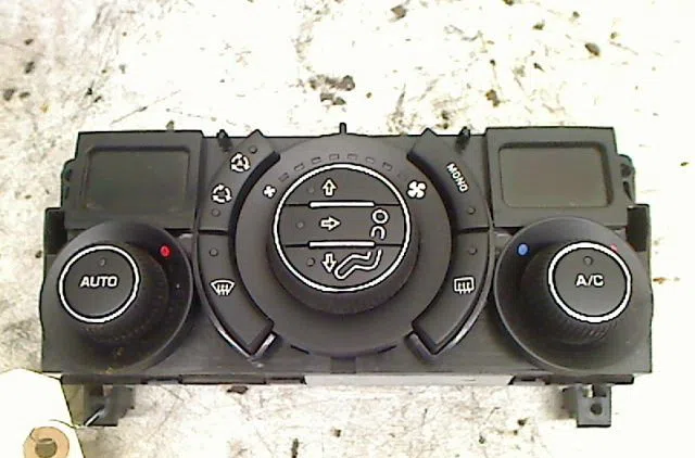 Commande de chauffage PEUGEOT 3008 occasion