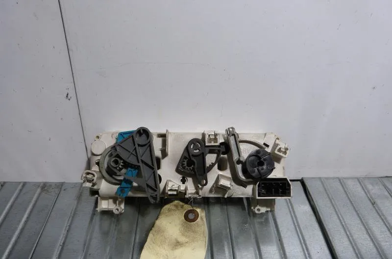 Commande de chauffage PEUGEOT 306 PHASE 2 occasion