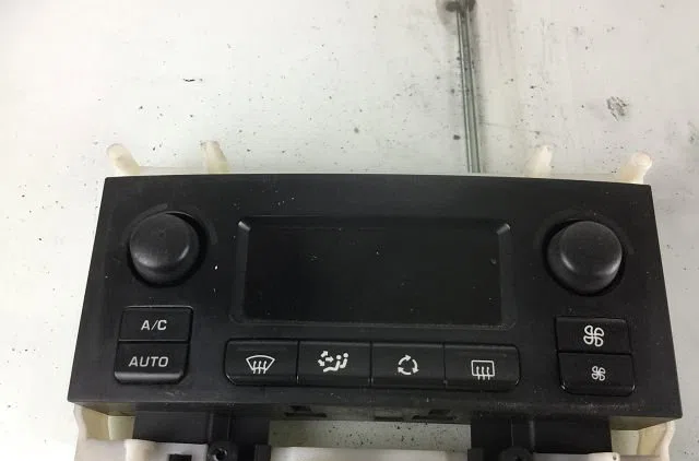 Commande de chauffage Peugeot 307 (3A-C) 1.6 hdi (2005-2009) 5 portes occasion