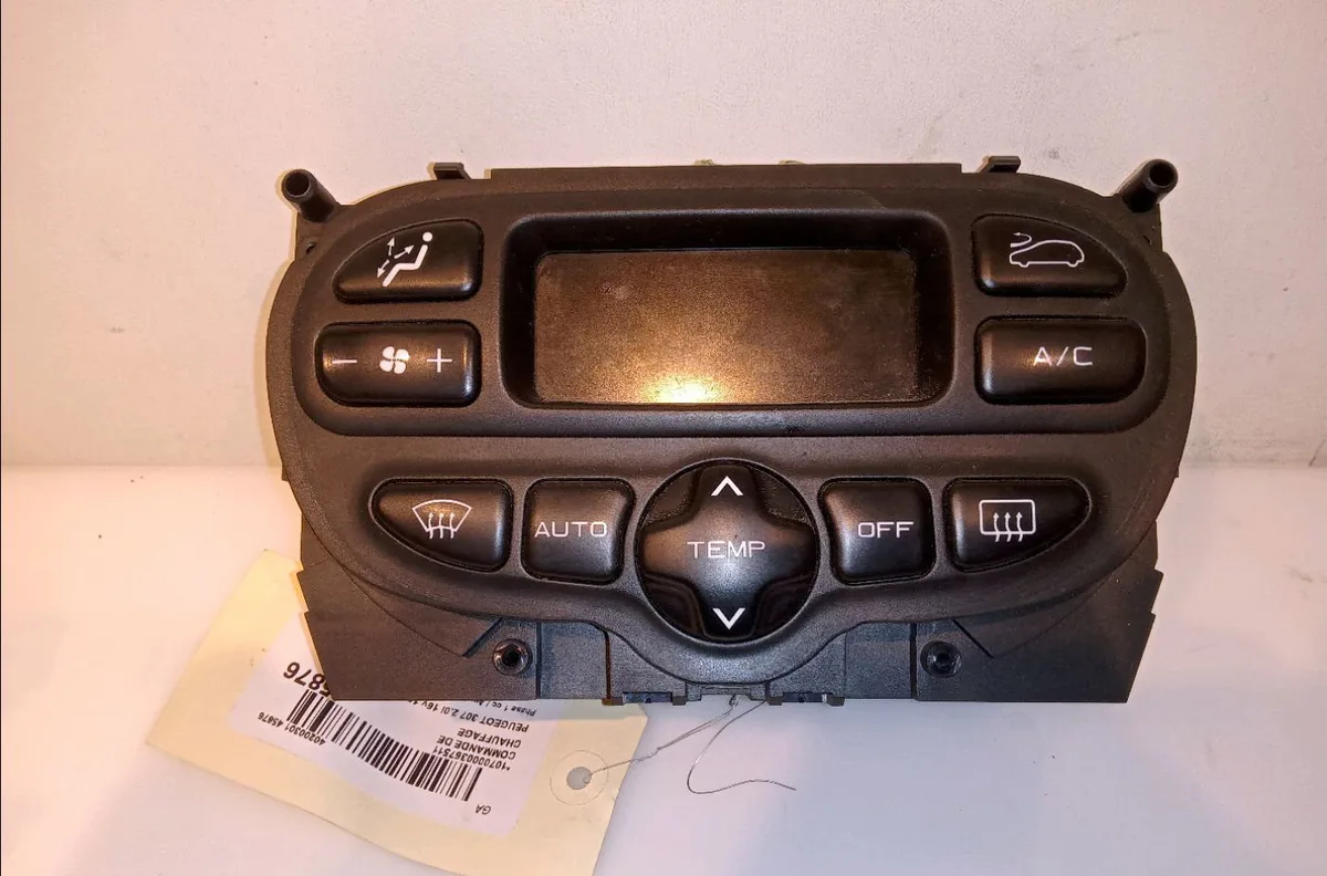 Commande de chauffage Peugeot 307 (3A-C) 2.0 16v (2000-2005) occasion