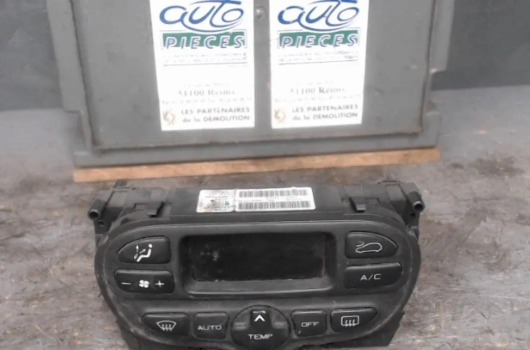 Commande de chauffage Peugeot 307 Break (3E) 2.0 hdi 110 (2002-2009) 5 portes occasion