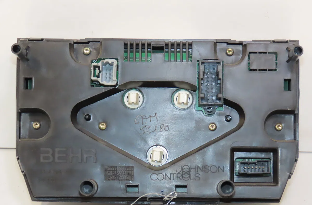 Commande de chauffage Peugeot 307 CC (3B) 2.0 16v (2003-2005) 2 portes occasion