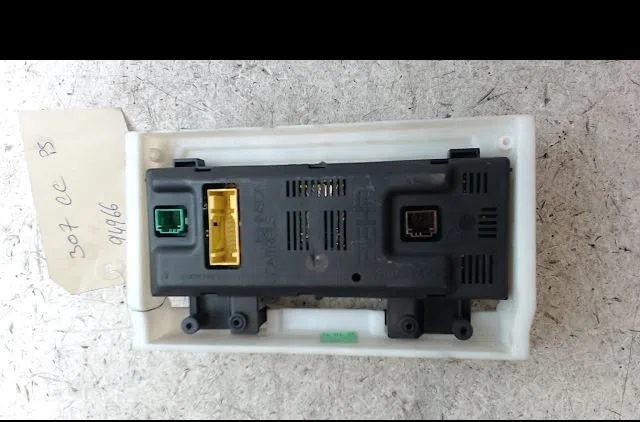 Commande de chauffage Peugeot 307 CC (3B) 2.0 16v (2003-2005) occasion