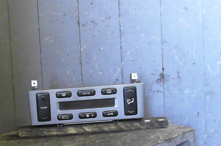 Commande de chauffage Peugeot 406 (8B) 2.0 hdi 90 (1999-2004) occasion