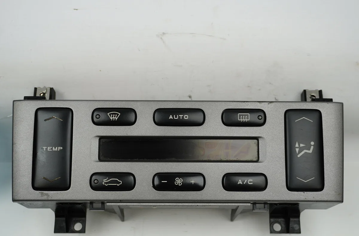 Commande de chauffage Peugeot 406 Break (8E-F) 2.0 hdi 110 (1999-2004) 5 portes occasion
