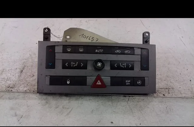 Commande de chauffage Peugeot 407 (6D_) 1.6 hdi 110 (6d9hzc, 6d9hyc) (2004-2010) occasion