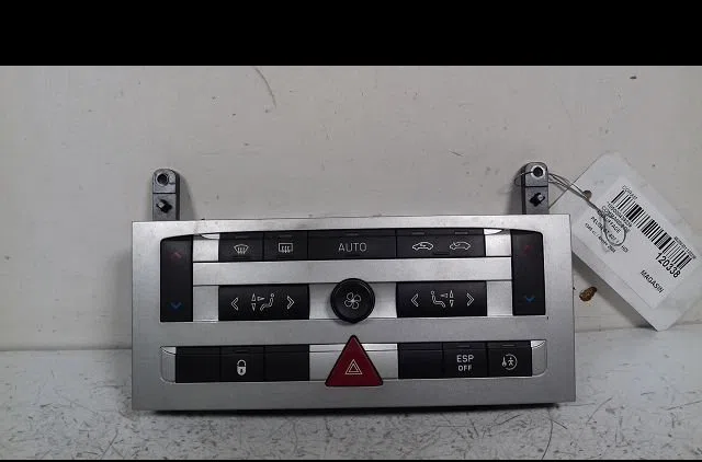Commande de chauffage Peugeot 407 (6D_) 1.6 hdi 110 (6d9hzc, 6d9hyc) (2004-2010) occasion