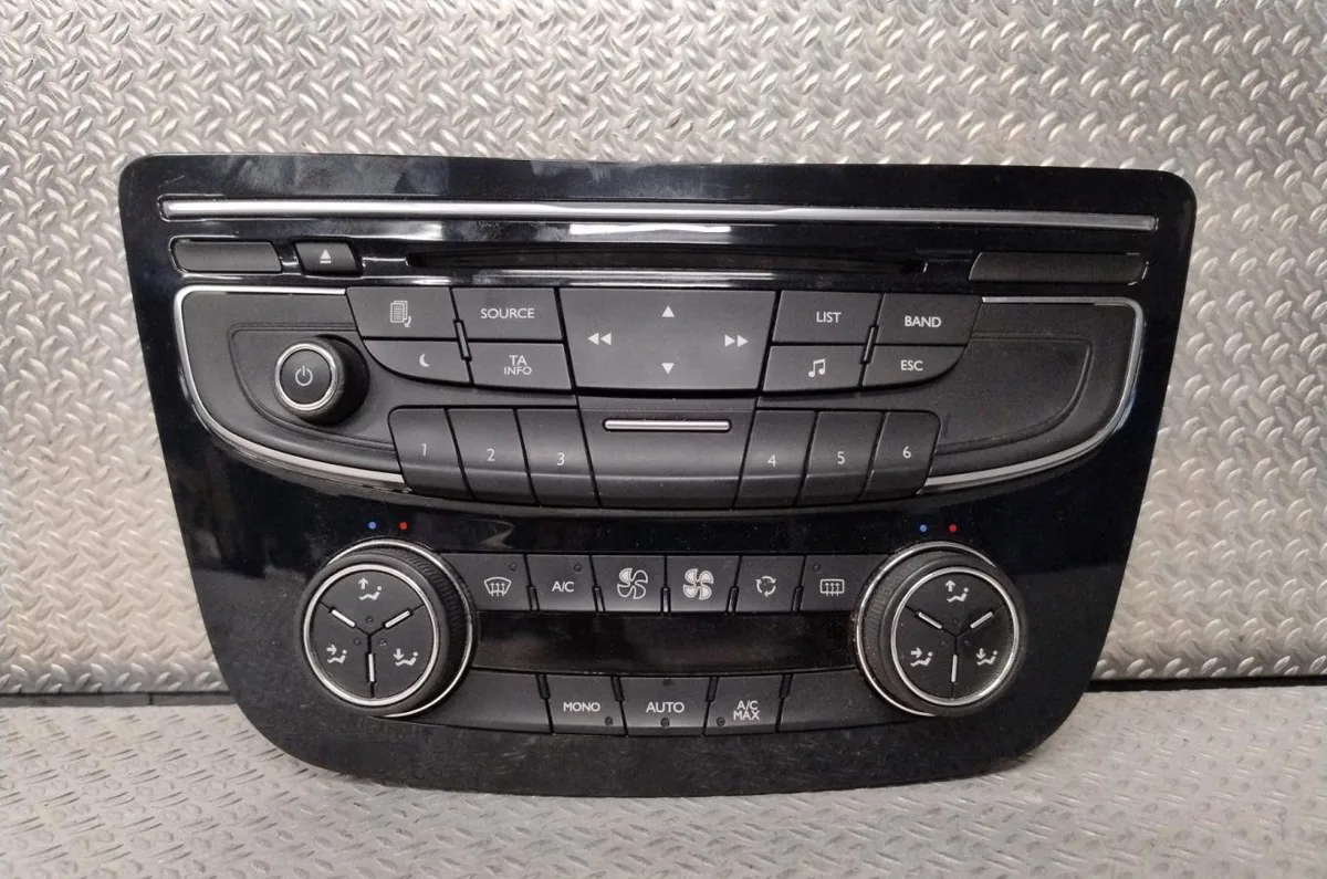Commande de chauffage PEUGEOT 508 1 SW PHASE 1 BREAK occasion