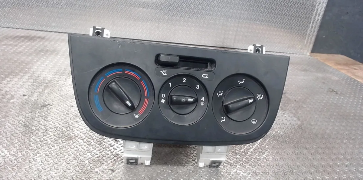 Commande de chauffage PEUGEOT BIPPER  BIPPER occasion