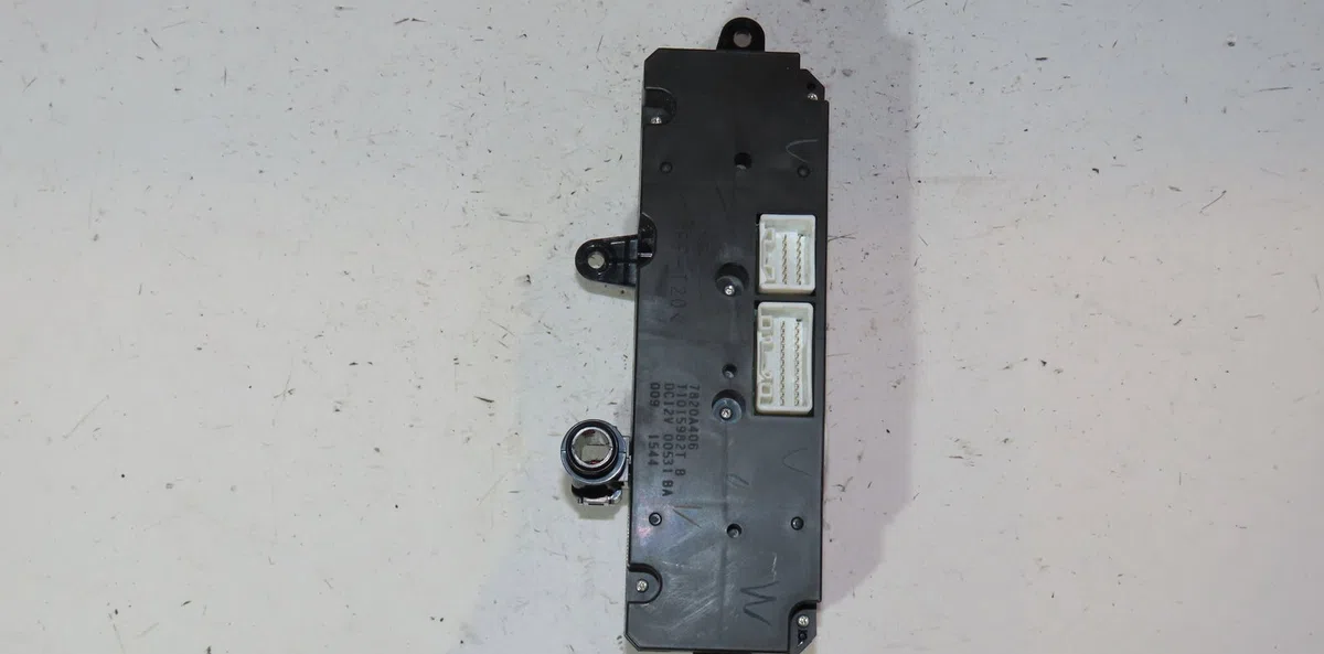 Commande de chauffage PEUGEOT ION  ELEC occasion
