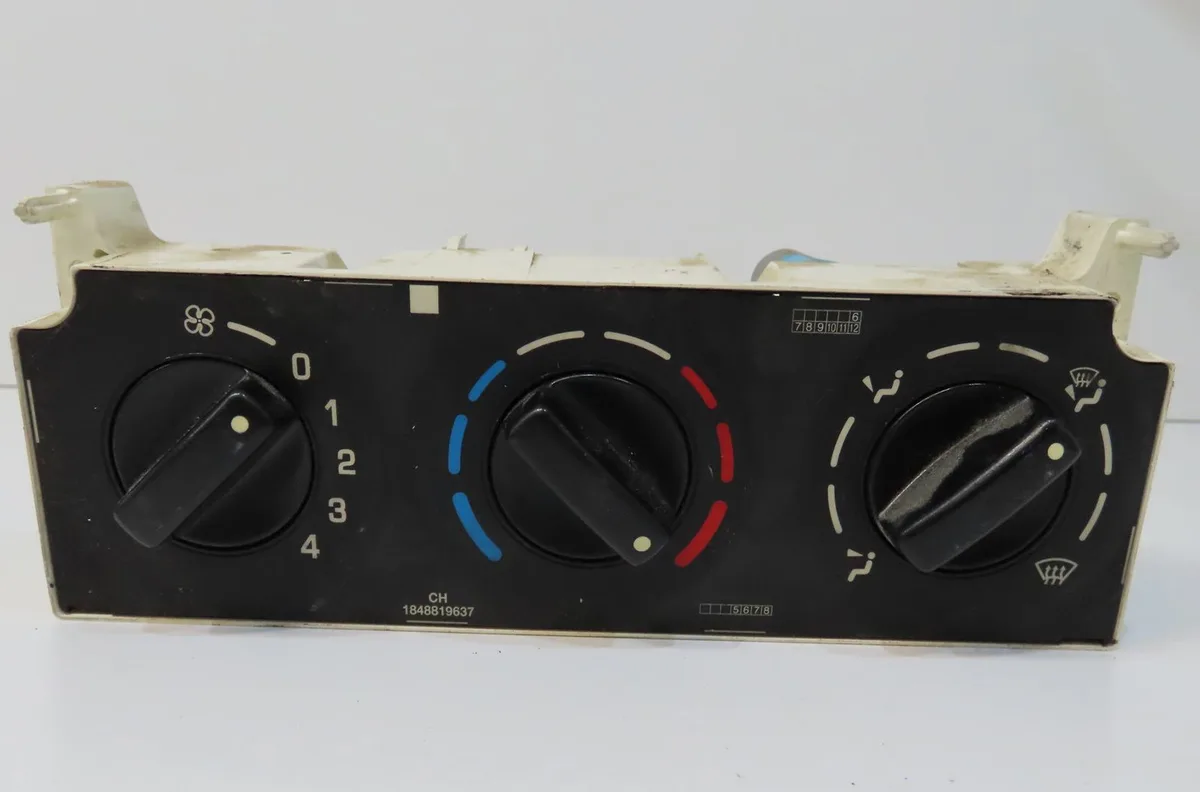 Commande de chauffage Peugeot PARTNER Monospace (5_, G_) 1.9 d (1999-2008) 4 portes occasion