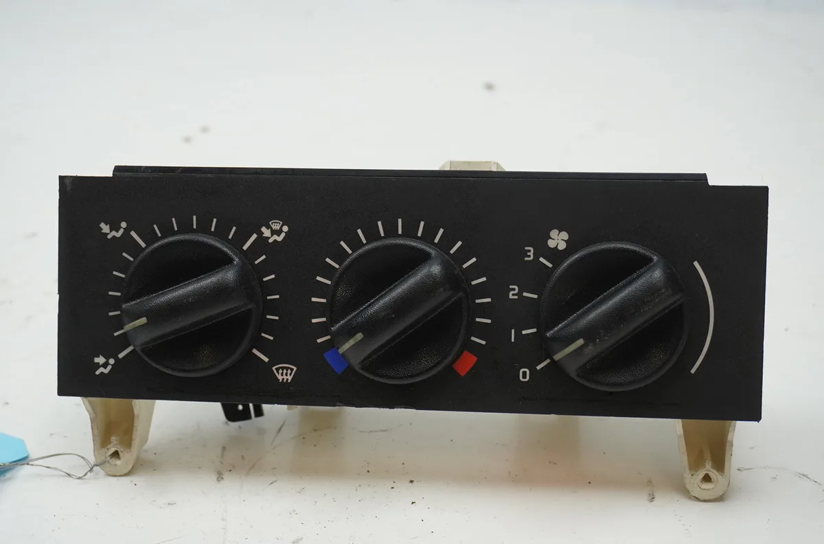 Commande de chauffage Renault 19 II (B-C53_) 1.4 (1992-1995) occasion