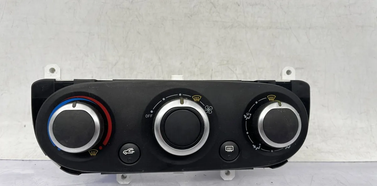 Commande de chauffage RENAULT CLIO 4 PHASE 2 occasion