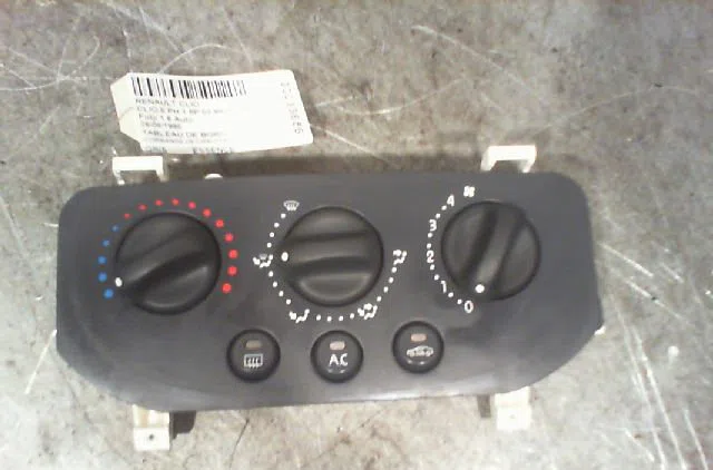 Commande de chauffage RENAULT CLIO II Phase 1 03-1998--06-2001 occasion