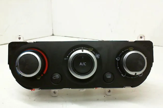Commande de chauffage RENAULT CLIO IV 1.5 DCI 90ch occasion