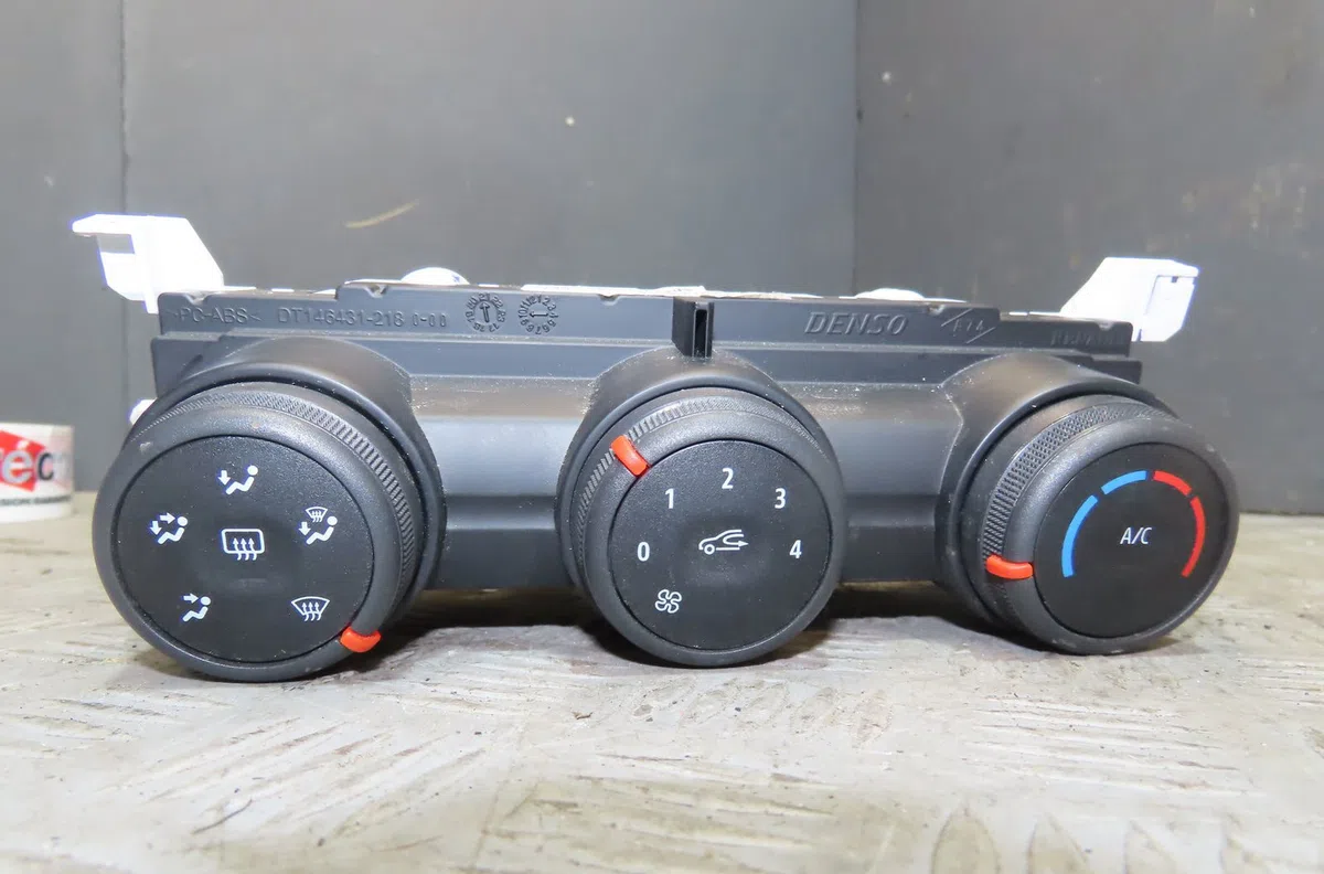 Commande de chauffage Renault CLIO V (B7_) Tce 90 (b7mt) (2020) occasion