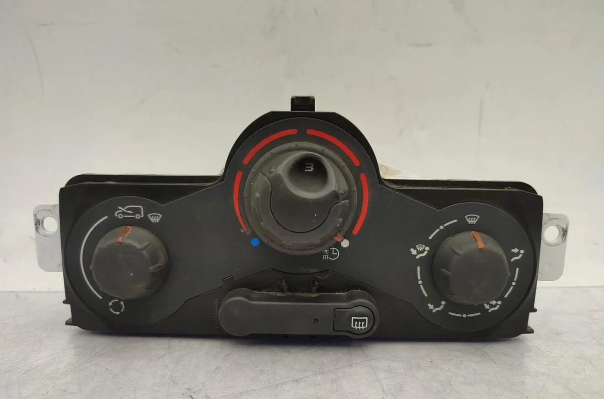 Commande de chauffage RENAULT KANGOO 2 PHASE 1 occasion