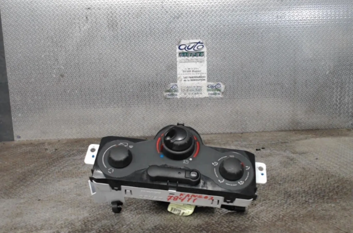 Commande de chauffage Renault KANGOO Express (FW0-1_) Z.e. (fw0z, fw1z) (2011) occasion