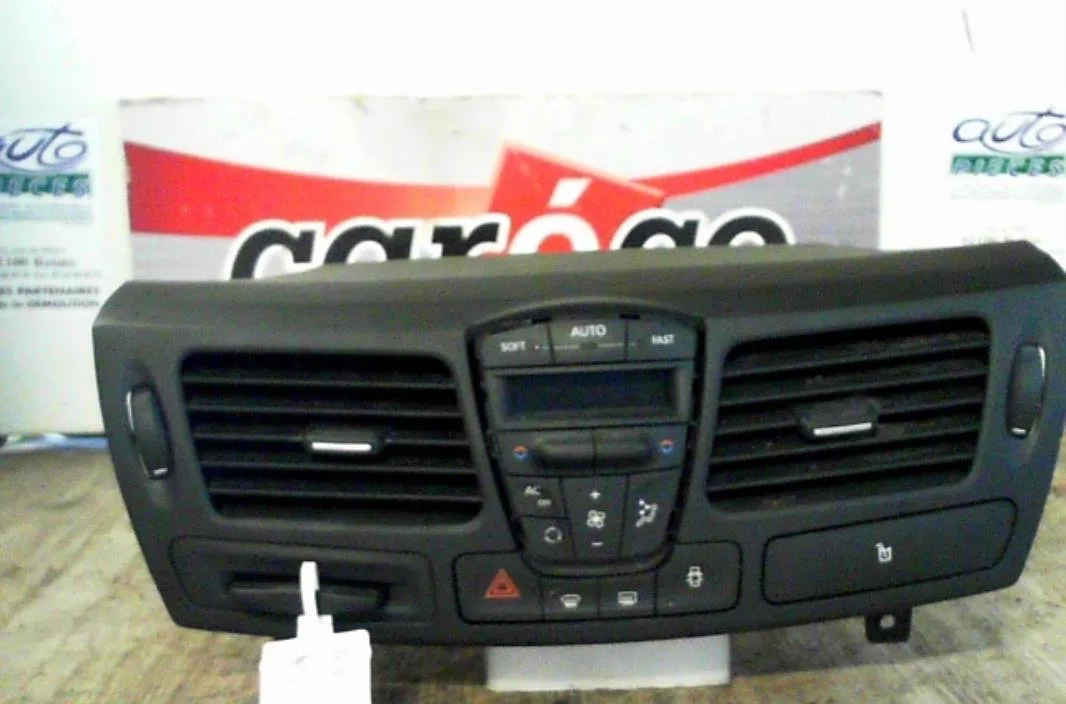 Commande de chauffage Renault LAGUNA Coupé (DT0-1) 2.0 dci (dt01, dt08, dt09, dt0k, dt12, dt1c, dt1d, dt1m,... (2008-201