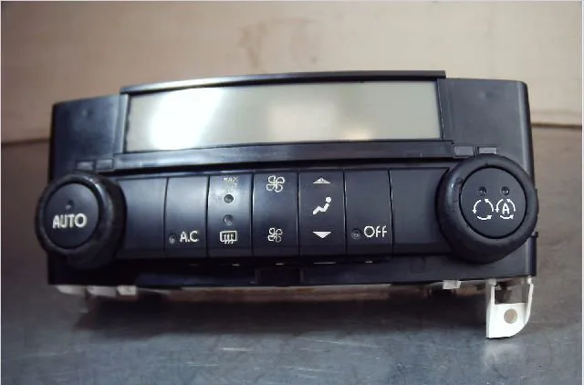 Commande de chauffage Renault LAGUNA II (BG0-1_) 1.8 16v (bg04, bg0b, bg0c, bg0v) (2001-2005) occasion