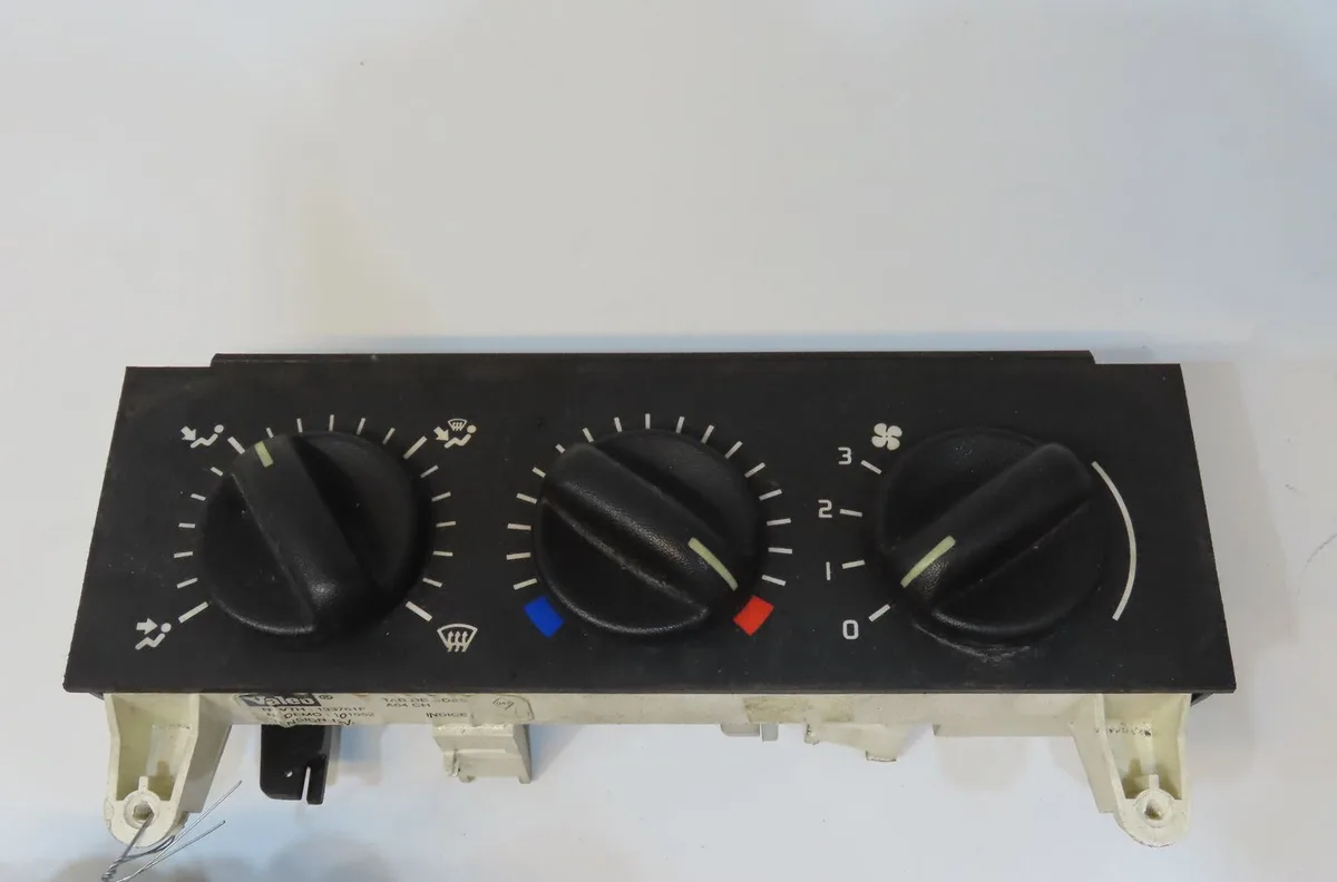 Commande de chauffage Renault MASTER II Autobus-Autocar (JD) 2.5 d (1998-2001) occasion