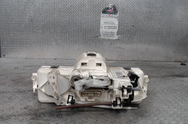 Commande de chauffage RENAULT MEGANE 2 MEGANE 2 PHASE 1 occasion