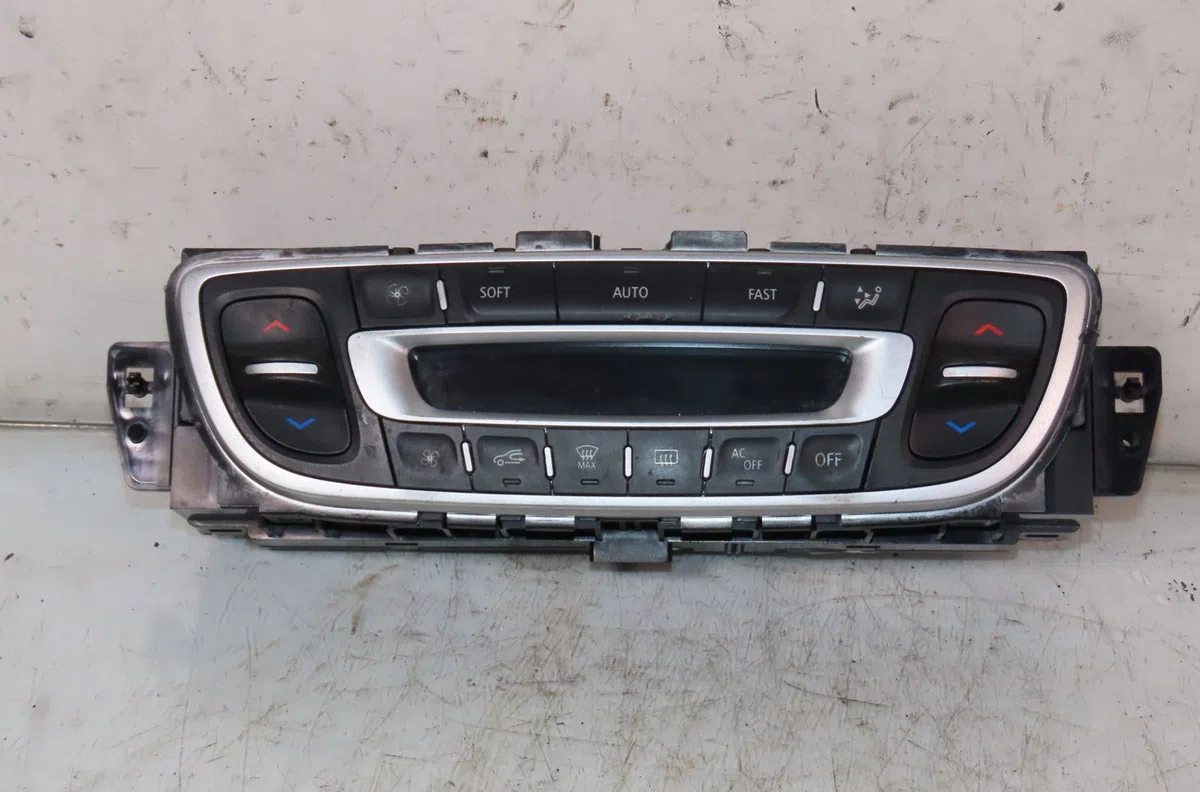 Commande de chauffage RENAULT MEGANE 2009 occasion
