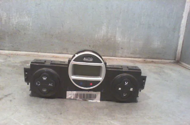 Commande de chauffage RENAULT MEGANE II 2007 occasion
