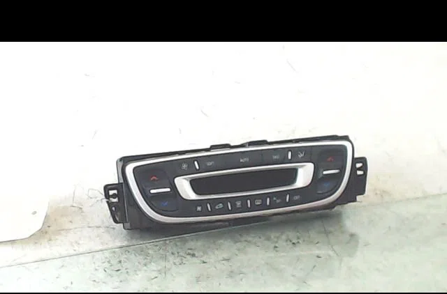 Commande de chauffage Renault MEGANE III Coupé (DZ0-1_) 2.0 dci (dz0l) (2009-2015) occasion