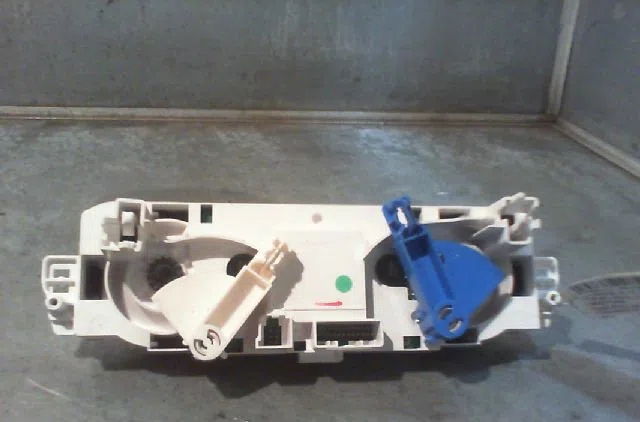Commande de chauffage RENAULT MEGANE III Phase 1 11-2008--01-2012 occasion