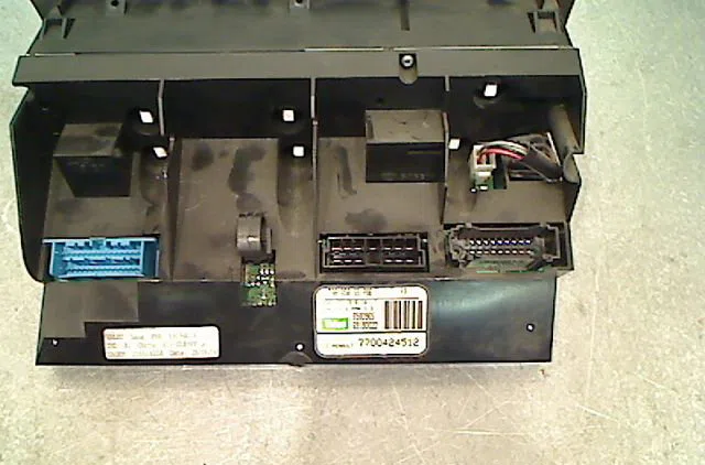 Commande de chauffage RENAULT SAFRANE 1999 occasion