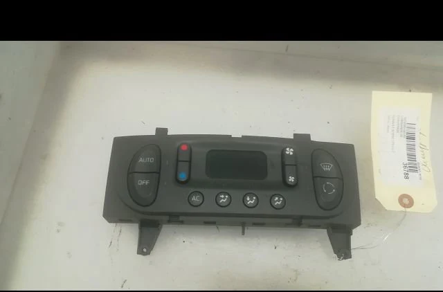 Commande de chauffage Renault SCÉNIC I Monospace (JA0-1_, FA0_) 2.0 16v (ja1d, ja17) (1999-2003) occasion
