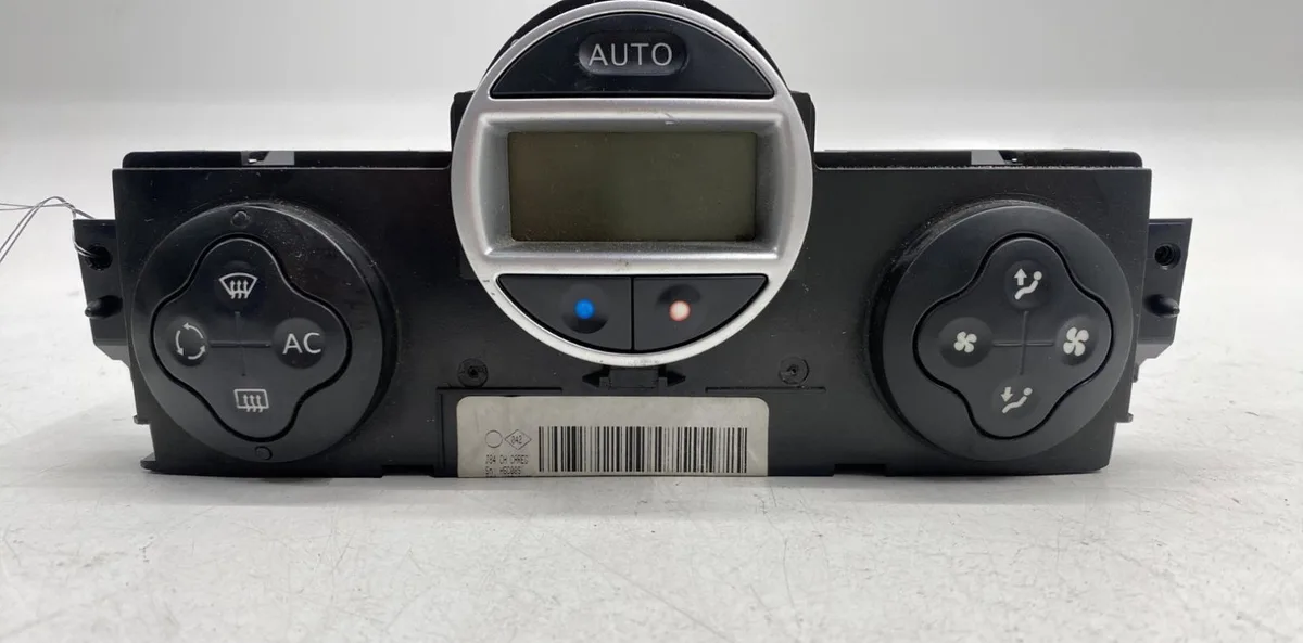 Commande de chauffage Renault SCÉNIC II (JM0-1_) 2.0 dci (jm1k) (2005-2008) occasion