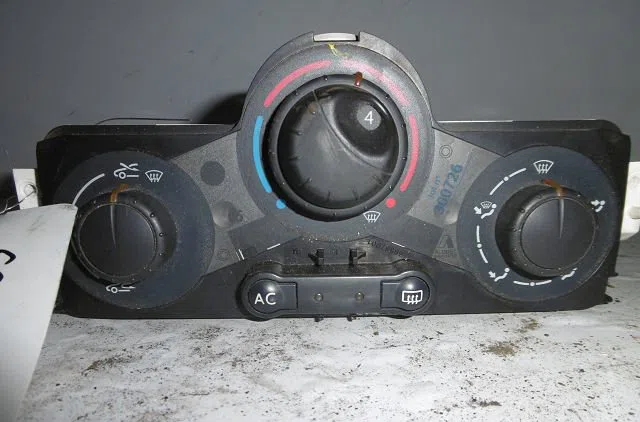 Commande de chauffage RENAULT SCENIC II occasion