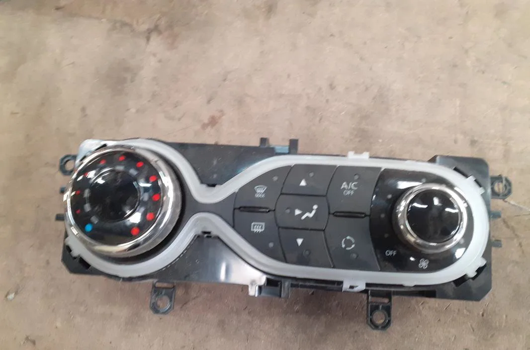 Commande de chauffage Renault ZOE (BFM_) Zoe (2012) occasion