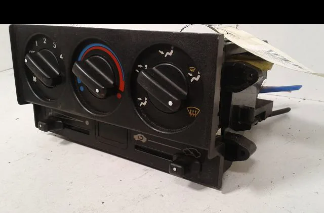 Commande de chauffage Rover 200 II Décapotable (XW) 214 1.4i 16v (1993-1999) occasion