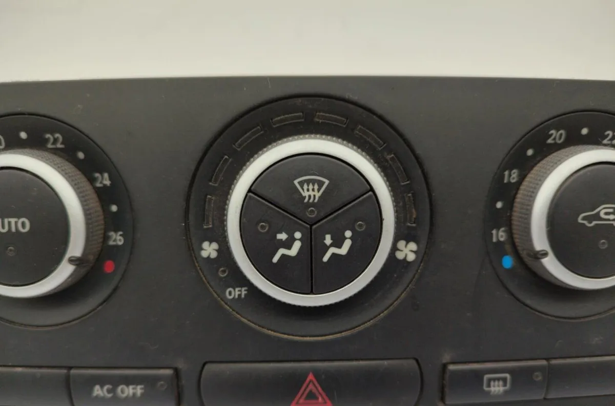 Commande de chauffage SAAB 9.3 2 SPORT HATCH PHASE 1 BREAK occasion