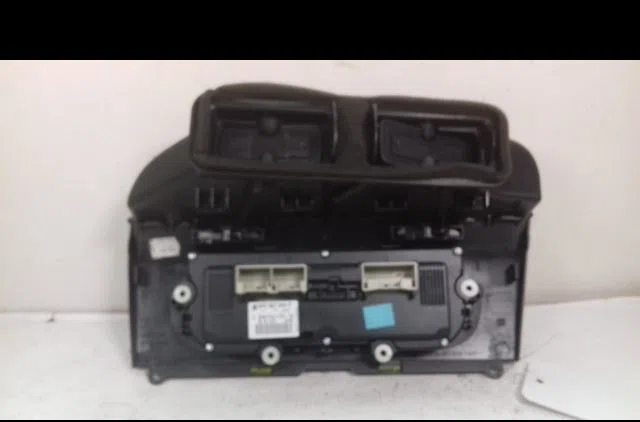 Commande de chauffage Seat ALTEA (5P1) 1.9 tdi (2004) 5 portes occasion