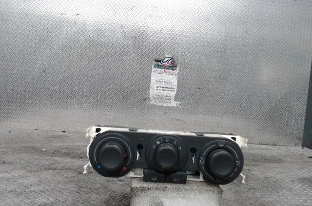 Commande de chauffage SEAT IBIZA 3 IBIZA 3 PHASE 2 occasion