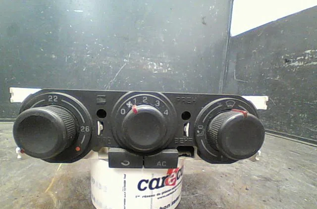 Commande de chauffage Seat IBIZA III (6L1) 1.9 tdi (2002-2009) 5 portes occasion