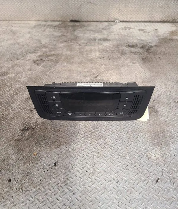 Commande de chauffage Seat IBIZA IV (6J5, 6P1) 1.6 tdi (2009-2015) occasion