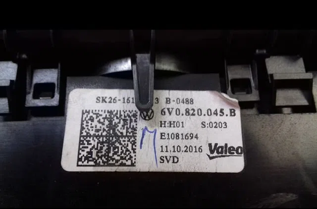 Commande de chauffage Skoda FABIA III Break (NJ5) 1.4 tdi (2014) occasion